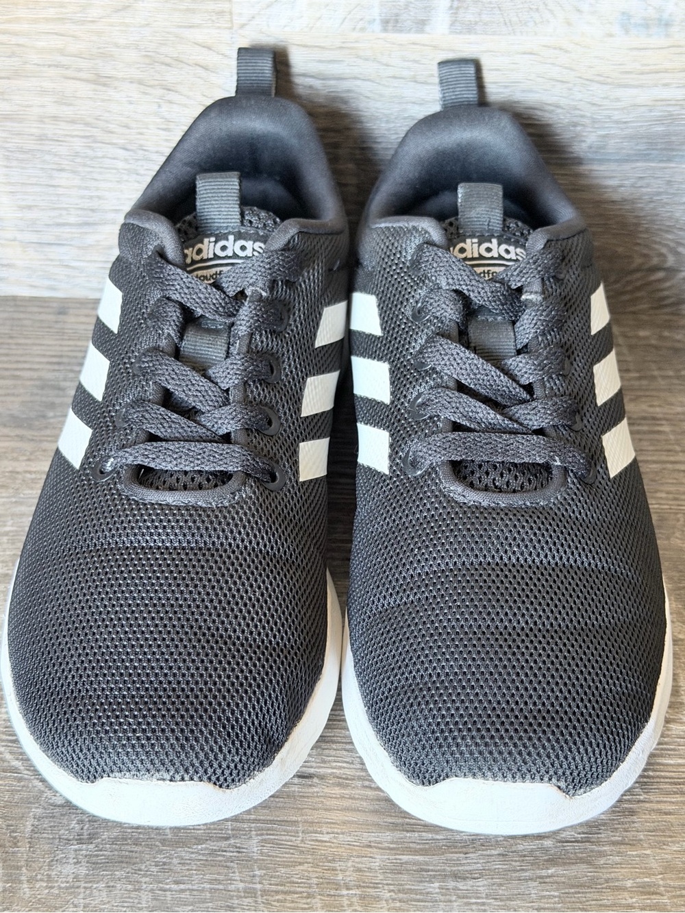 Adidas Cloudfoam Kids Running Shoes Black White Size 3 Lightweight Sneakers